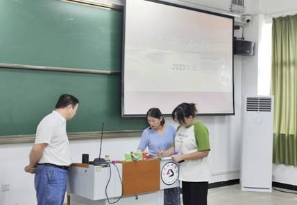 f54eb42fccb3ad7911eb4f9426a4d8f